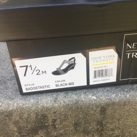 NWB New York Transit Jeweled Black Wedge Heel - Picture 6 of 8